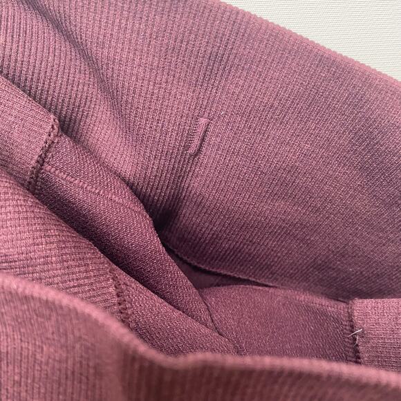 Lululemon In the Flow Crop Heathered Bordeaux Drama sz 2 - Picture 5 of 5